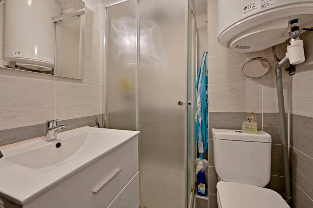 Magnifique Studio A Sete Proche Des Plages Exterior photo